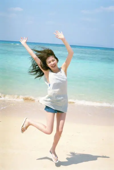 久間田琳加　ファースト写真集　「りんくまちっく」
